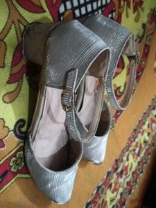 Shimmer Heels
