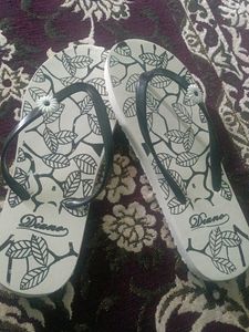DAILY WEAR SLIPPER