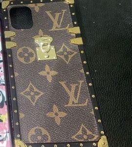 Iphone 11 Lv cover