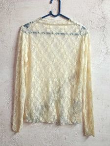 Ladies See-through Fashion Lace Top