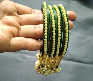 Green & Pearl Bangle Set