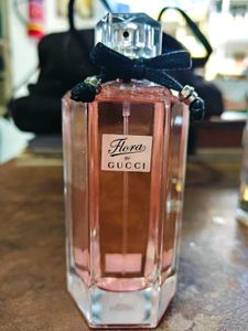 Flora by Gucci Perfume