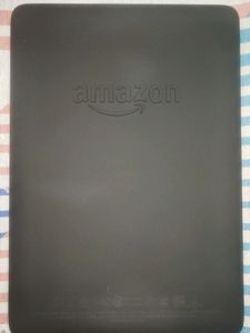 Kindle Paperwhite(8 GB)–6.8&#34;display(E-BOOK READER)