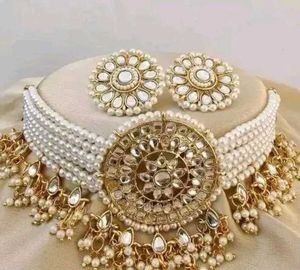Pearl Kundan Choker Set