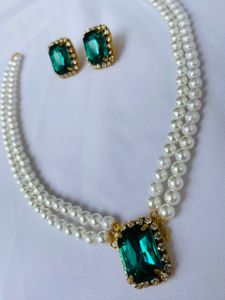 Handmade Necklace set(New)