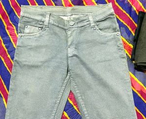 Grey Patterned Jeggings/Jeans