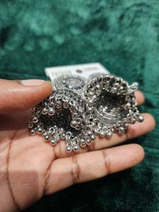 2 Jhumkis
