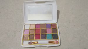 Eye Shadow Palette