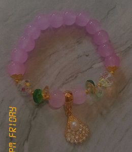 Handmade Crystal Bracelet!! 💗🌸💞