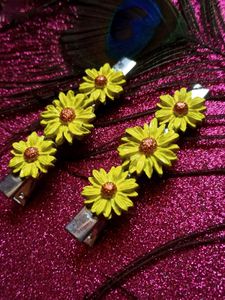 Sunflower Hair Clips - Set of 2