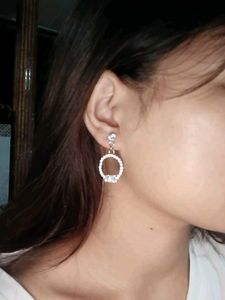 Sparkling Circle Drop Earrings