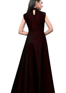 Elegant Sleeveless Maxi Dress