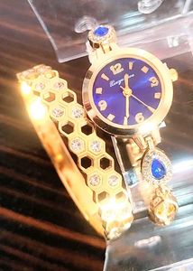 Elegant Gold Bangle Watch