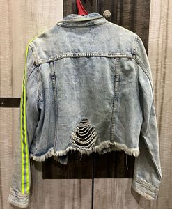 Denim Jacket - Trendy