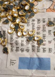 Kundan Stone