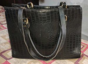 Women&#39;s  Leather Handbag