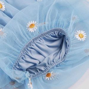 cute embroidery daisy puffed sleeves dress 🎀