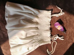 White Sleeveless Dress