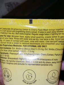 Brightening Face Wash