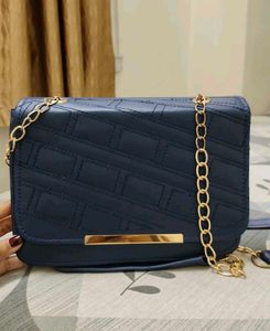 Stylish Sling Bag 🧚🏻‍♀️💘✨