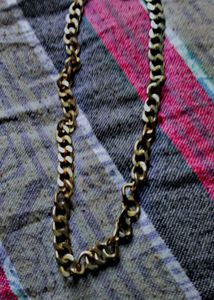 Gala Mein pahnane wala chain