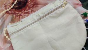 राधे राधे Written Gujarati Sling Purse For Girls😌