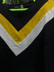 JUNEBERRY Women Colorblock Round Neck T-shirt