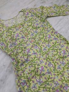 Floral Print Kurti Top