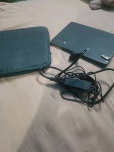 Lenovo 100e Chromebook 4gb ram rom 32 still new wi