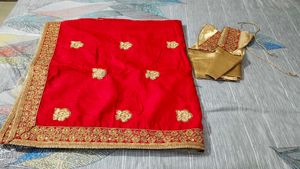 Heavy Wedding Wear Sari With Blouse