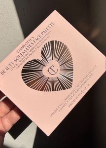 Charlotte Tilbury Soulmate face pallete