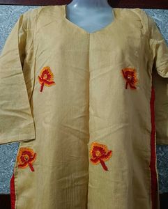 Women&#39;s Being Floral Embroidered Chanderi
