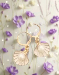 Pearl Shell Dangle Earrings