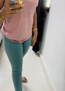 Jeggings And Gym Wear Top