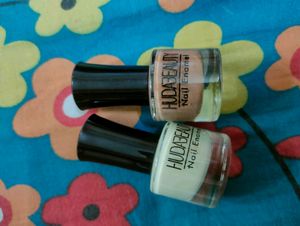 Body Mist And Nail Enamel Combo