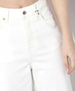 White Jeans