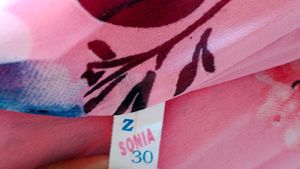 6 To 8 Year BABY Girl Cloth