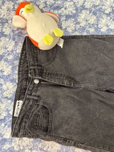 Women Straight Jeans