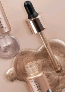 Swiss Beauty Liquid Highlighter