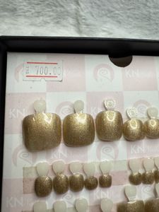 (Sale) Golden Press On Nails 4 Ur Toes- Legs