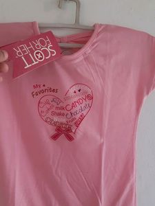 Cute Top With Tag