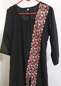 Black Kurta Set With Pink Embroidery & Front Slit