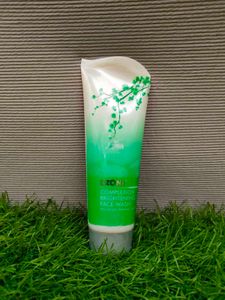 Ozone Brightening Face Wash
