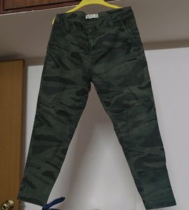 Camouflage Sporty Pants