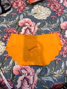 Orange Scalloped Seamless Panty