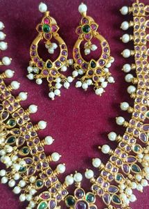 Elegant Gold-Plated Necklace Set