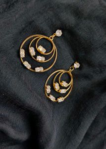 Elegant Circle Earrings