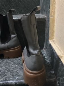 Stylish Grey Chunky Heel Boots