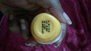 Dot and key moisturizer