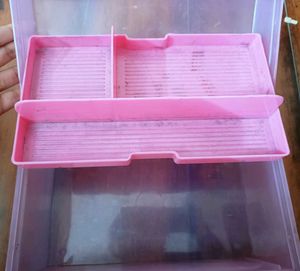 Jewellery or stationary box